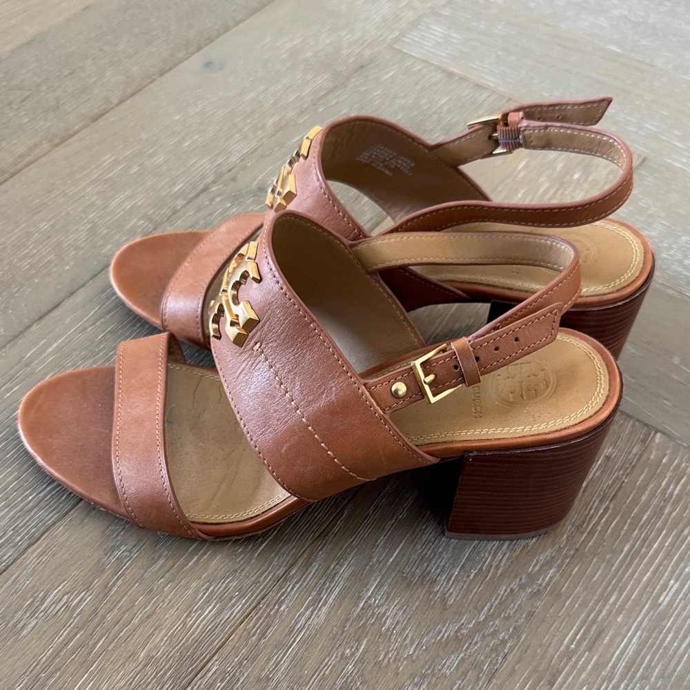 Tory Burch Tan Sandals with Gold Accents - Picture 2 of 3